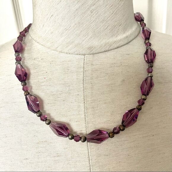 Purple Swarovski Crystal antique silver plated necklace and earrings - Picture 5 of 16